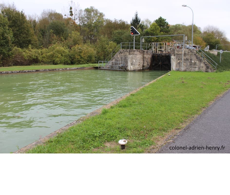 Écluses du canal, lieu de l'attaque du 16 avril